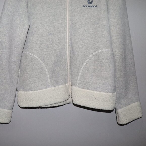 The Clean Green Shirt Co. Polar Fleece Size L - Picture 2 of 6